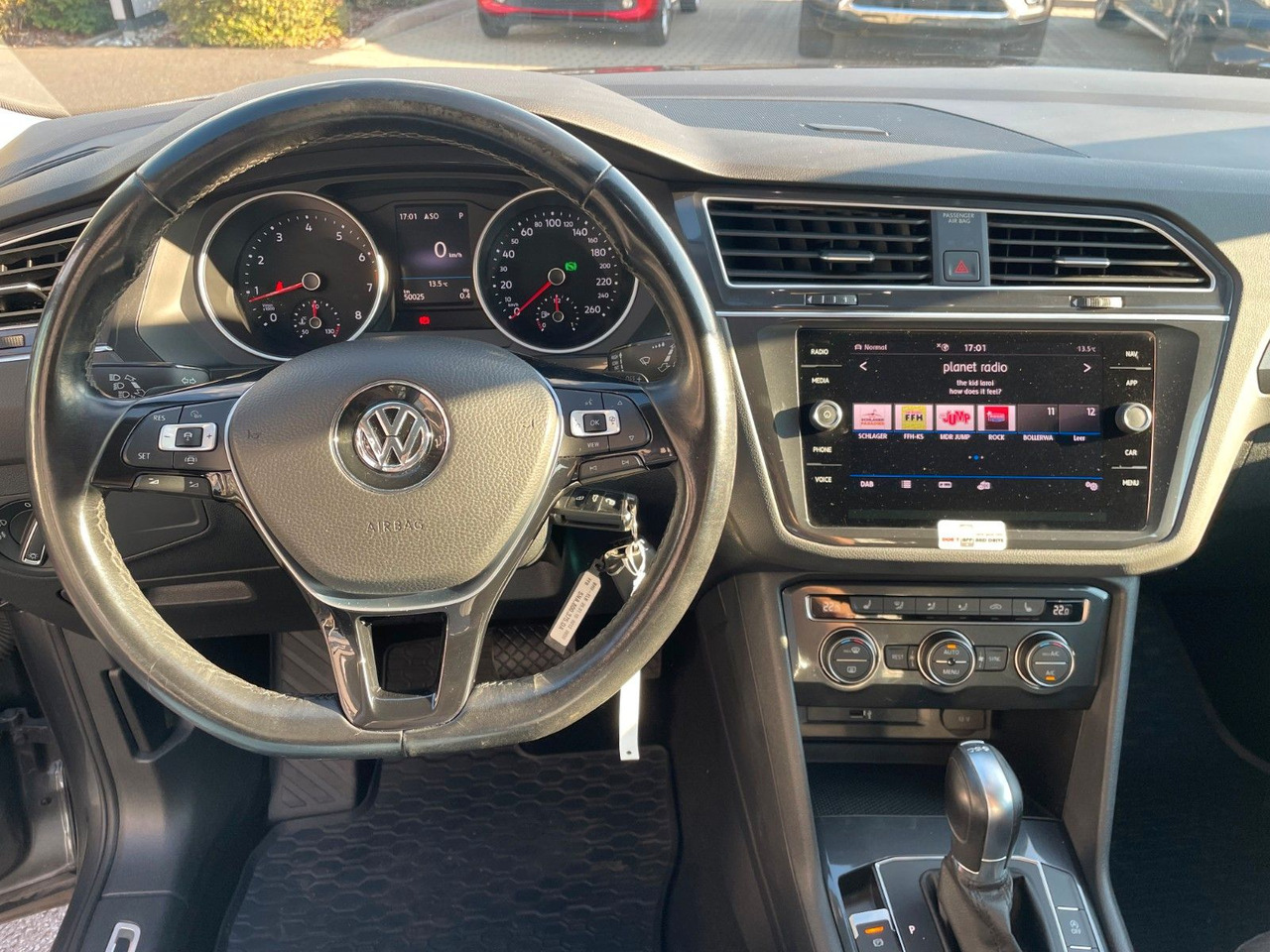 Leasing of  Volkswagen Tiguan 2.0 TSI Highline 4M AHK+LED+DAB+ACC+PDC Volkswagen Tiguan 2.0 TSI Highline 4M AHK+LED+DAB+ACC+PDC: picture 17