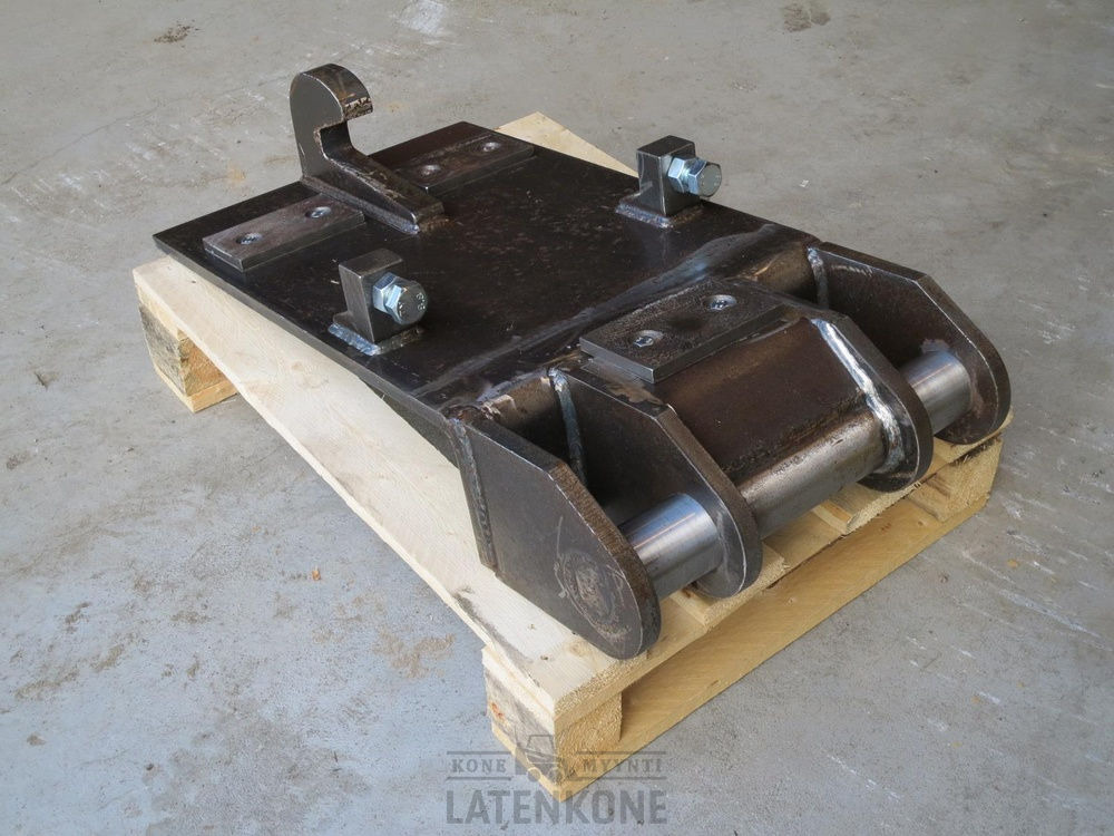 Laten Vastalevy NTP10 - Quick coupler for Construction machinery: picture 2 Laten Vastalevy NTP10 - Quick coupler for Construction machinery: picture 2