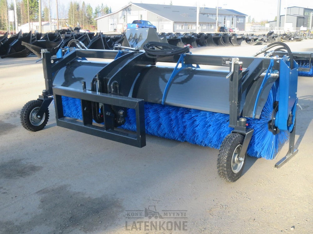 Padagas Avoharja Shark 300 RLT - Broom for Construction machinery: picture 1 Padagas Avoharja Shark 300 RLT - Broom for Construction machinery: picture 1