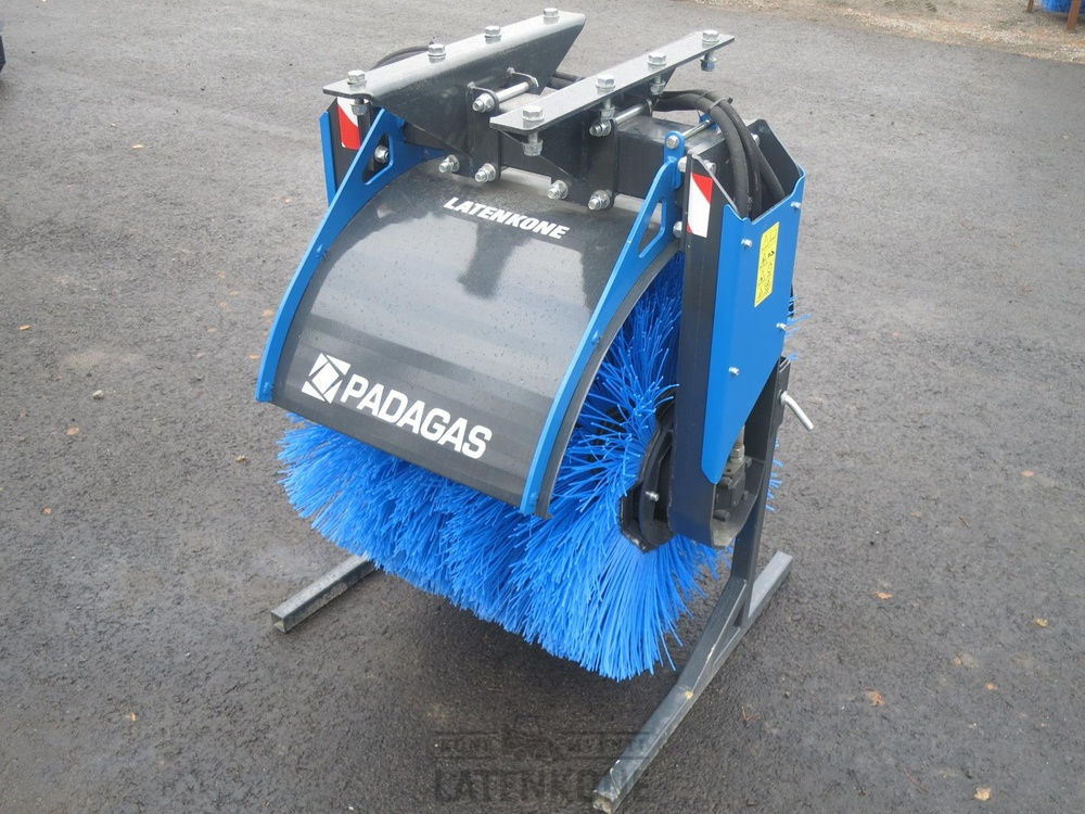Padagas Puomiharja PIW-60 R ilman kiinnikettä - Broom for Construction machinery: picture 3 Padagas Puomiharja PIW-60 R ilman kiinnikettä - Broom for Construction machinery: picture 3