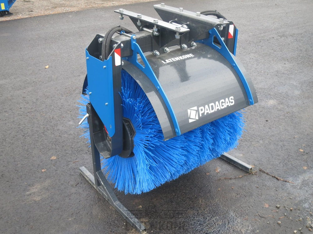 Padagas Puomiharja PIW-80 R ilman kiinnikettä - Broom for Construction machinery: picture 2 Padagas Puomiharja PIW-80 R ilman kiinnikettä - Broom for Construction machinery: picture 2