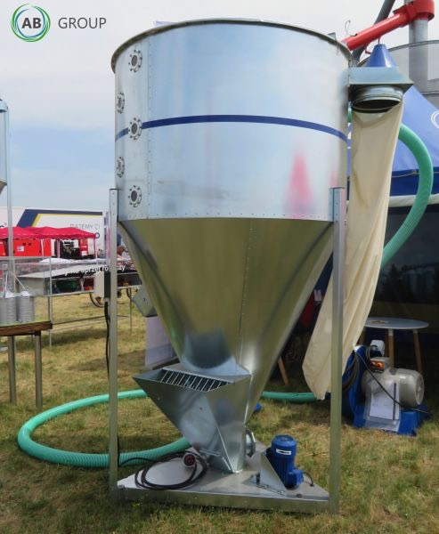 BIN MS-1000 bulk feed mixer - Forage mixer wagon: picture 2 BIN MS-1000 bulk feed mixer - Forage mixer wagon: picture 2
