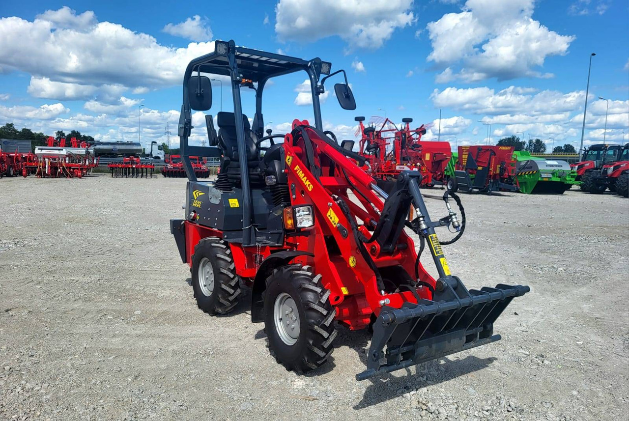 Fimaks mini loader LS33 - on stock - Compact loader: picture 1 Fimaks mini loader LS33 - on stock - Compact loader: picture 1