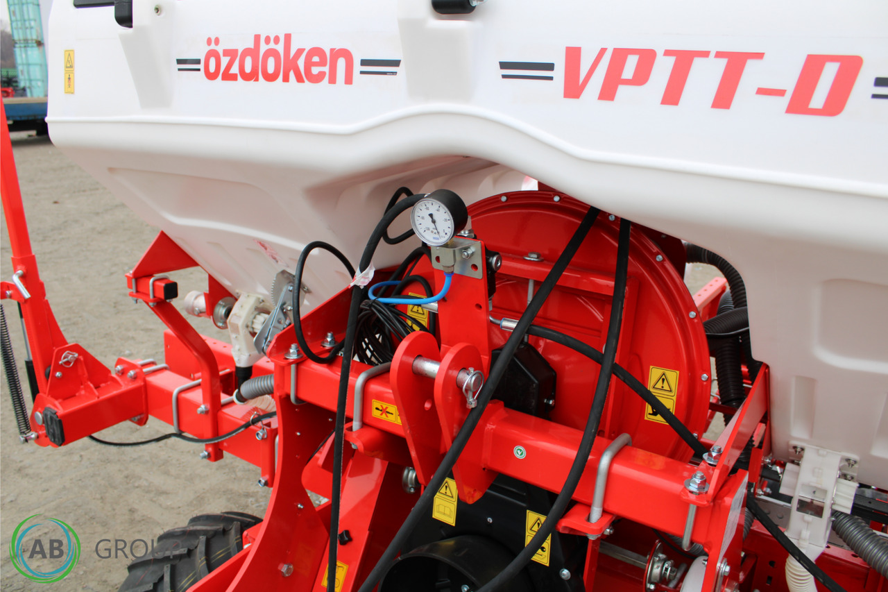 Four-row pneumatic precision seeder with depth fertilization Ozdoken VPTT - Precision seeder: picture 4 Four-row pneumatic precision seeder with depth fertilization Ozdoken VPTT - Precision seeder: picture 4