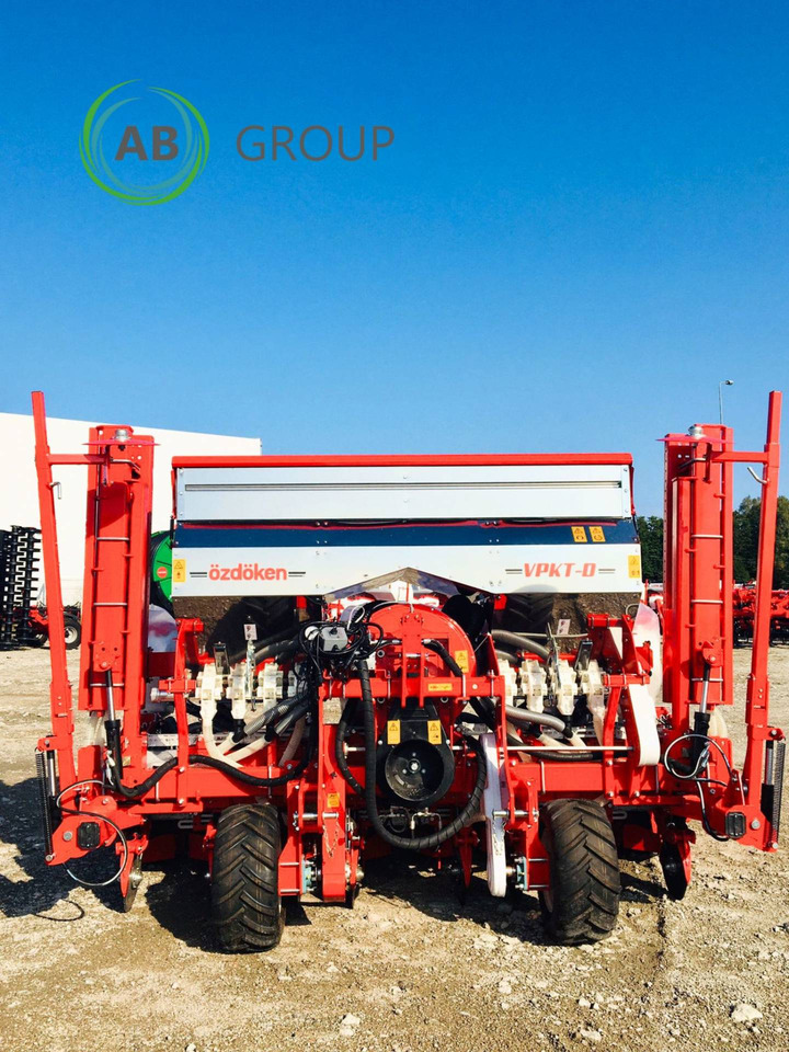 Ozdoken VPKT-DG8 eight-row pneumatic precision seeder with depth fertilization - Precision seeder: picture 1 Ozdoken VPKT-DG8 eight-row pneumatic precision seeder with depth fertilization - Precision seeder: picture 1