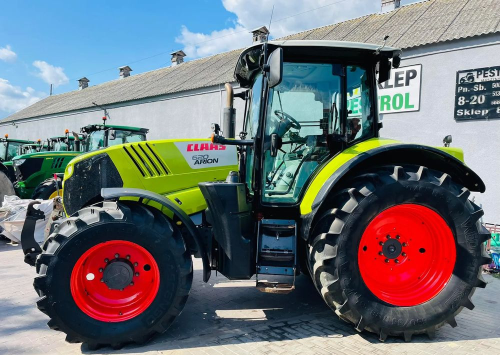 Claas Arion 620 - Farm tractor: picture 3 Claas Arion 620 - Farm tractor: picture 3