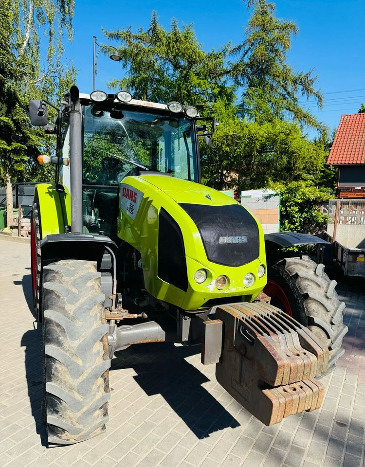 Claas Axos 330 - Farm tractor: picture 5 Claas Axos 330 - Farm tractor: picture 5