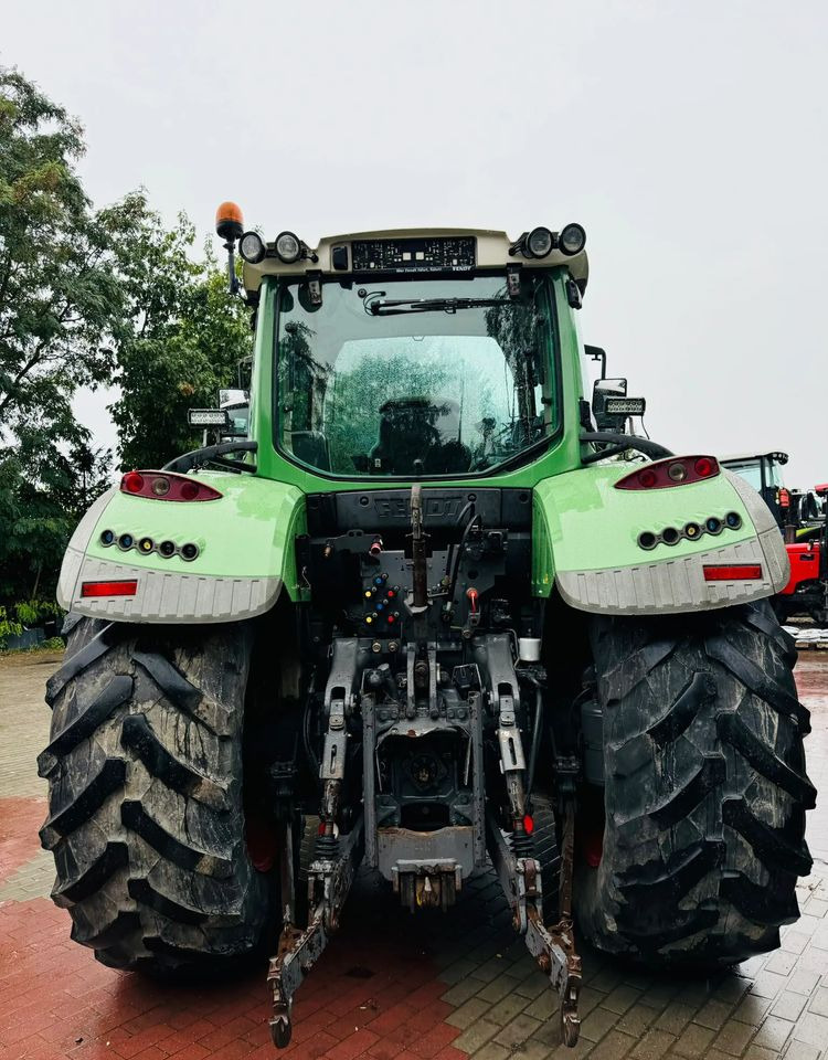Farm tractor Fendt 724 VARIO PROFI: picture 7
