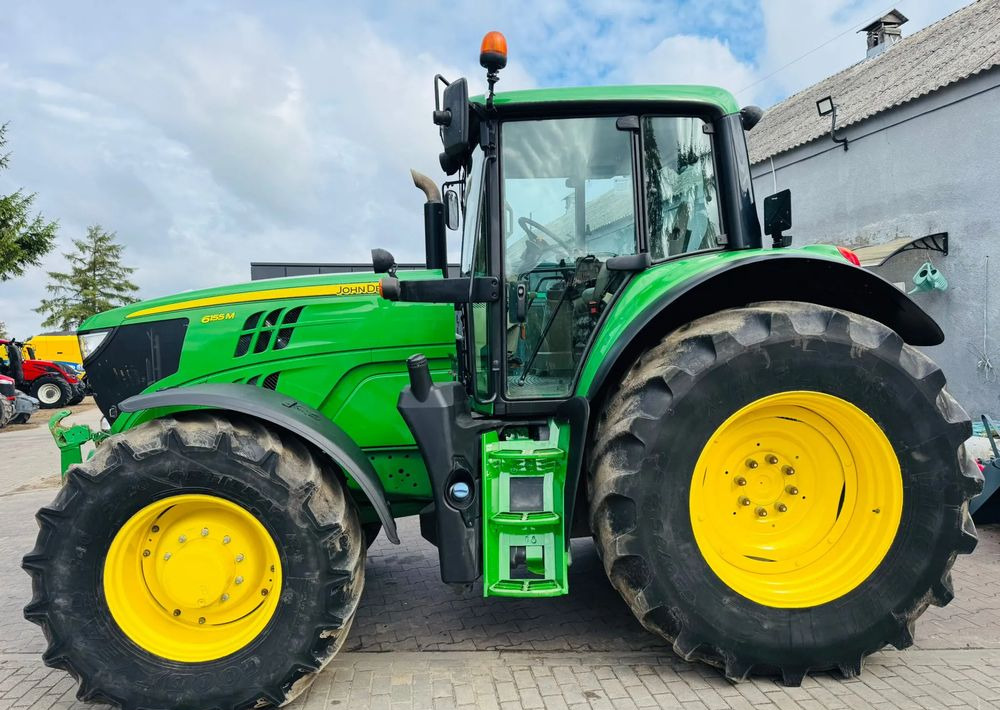 John Deere 6155M - Farm tractor: picture 2 John Deere 6155M - Farm tractor: picture 2