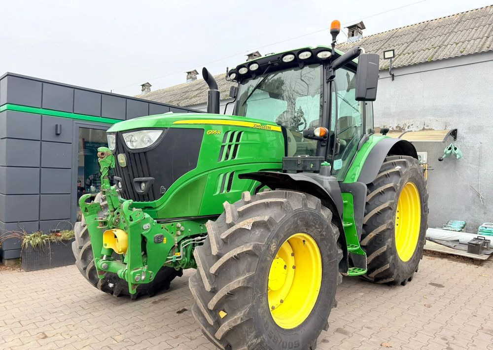 John Deere 6195 R - Farm tractor: picture 1 John Deere 6195 R - Farm tractor: picture 1