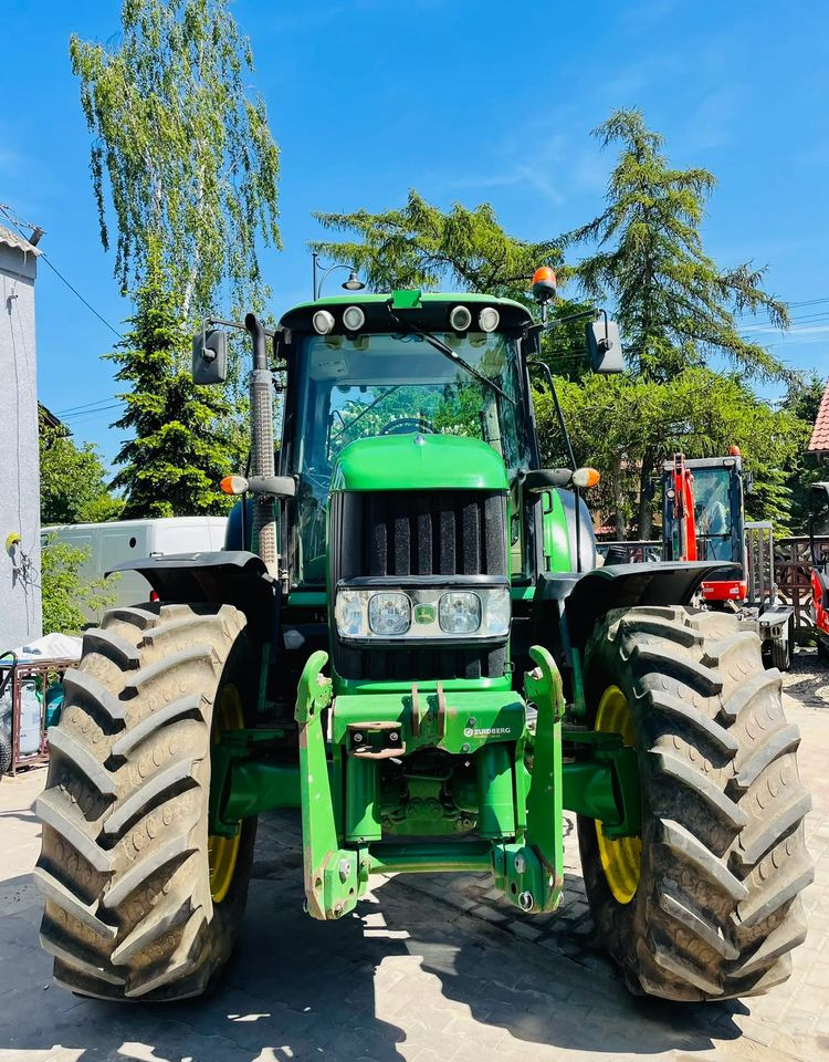 John Deere 7530 PREMIUM - Farm tractor: picture 3 John Deere 7530 PREMIUM - Farm tractor: picture 3