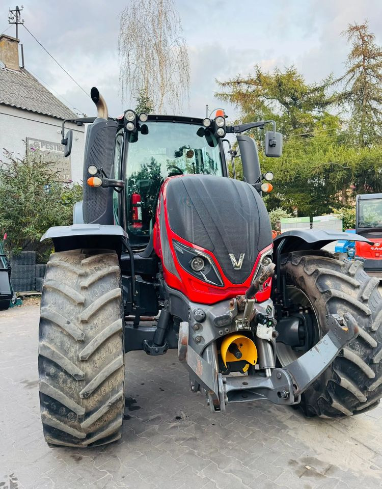 Valtra T214 ACTIVE - Farm tractor: picture 5 Valtra T214 ACTIVE - Farm tractor: picture 5