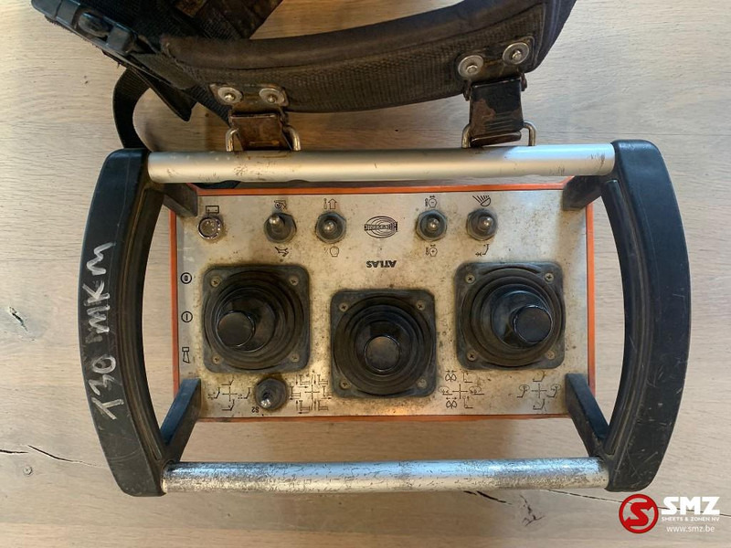 Boom Atlas Occ Autolaadkraan Atlas 105.2V + radio: picture 8