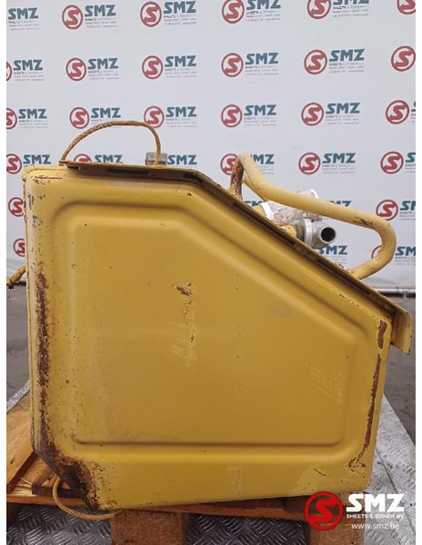 Caterpillar Occ brandstoftank D6M Caterpillar - Fuel tank: picture 4 Caterpillar Occ brandstoftank D6M Caterpillar - Fuel tank: picture 4