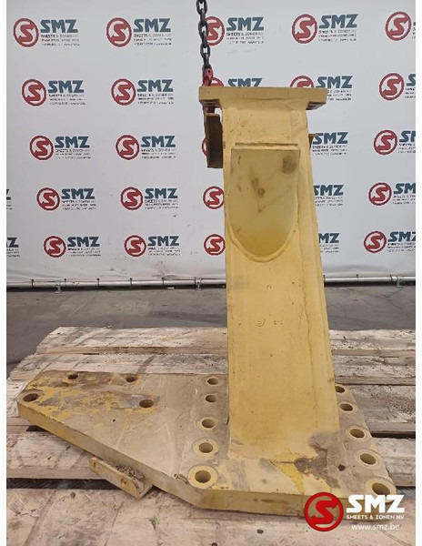 Caterpillar Occ steun D6M Caterpillar - Frame/ Chassis: picture 1 Caterpillar Occ steun D6M Caterpillar - Frame/ Chassis: picture 1