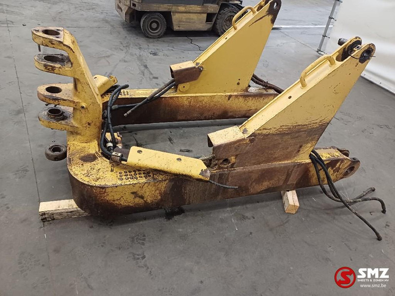 Caterpillar Occ toreneenheid D6M Caterpillar - Frame/ Chassis: picture 2 Caterpillar Occ toreneenheid D6M Caterpillar - Frame/ Chassis: picture 2