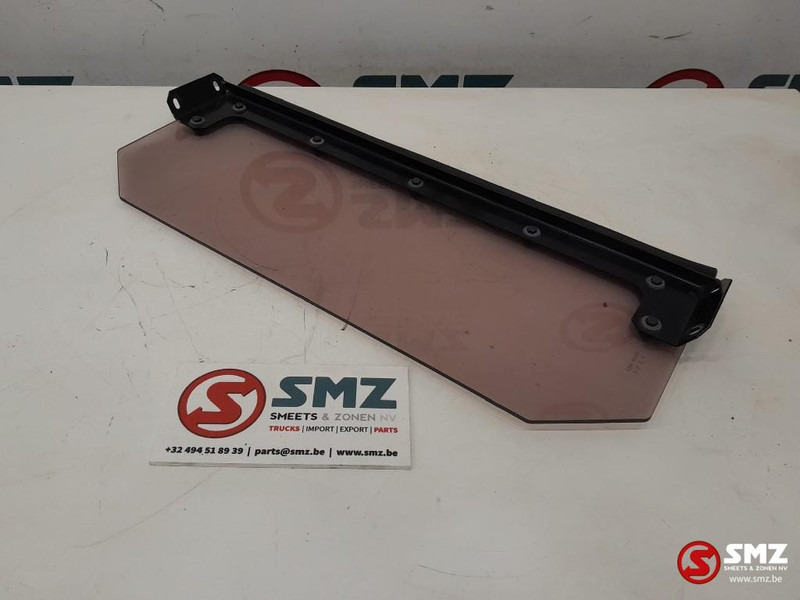 Caterpillar Visor Caterpillar - Sun visor for Material handling equipment: picture 2 Caterpillar Visor Caterpillar - Sun visor for Material handling equipment: picture 2