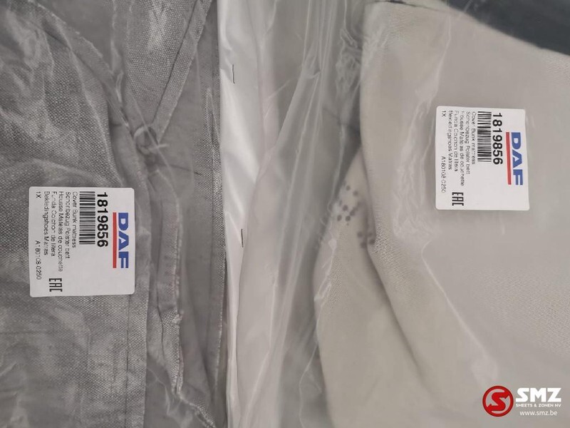 DAF Bekledingshoes matras DAF XF 105 - Cab and interior for Truck: picture 2 DAF Bekledingshoes matras DAF XF 105 - Cab and interior for Truck: picture 2