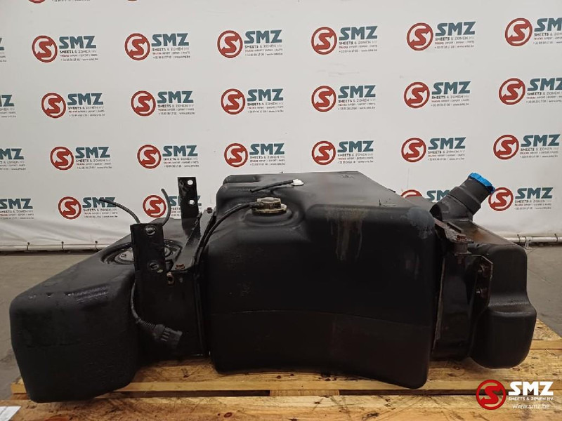 DAF Occ AdBluetank 100L Euro5 DAF - Fuel processing/ Fuel delivery for Truck: picture 1 DAF Occ AdBluetank 100L Euro5 DAF - Fuel processing/ Fuel delivery for Truck: picture 1