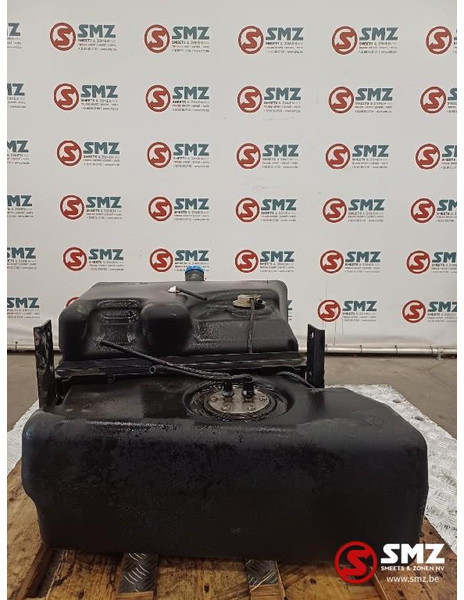 DAF Occ AdBluetank 100L Euro5 DAF - Fuel processing/ Fuel delivery for Truck: picture 4 DAF Occ AdBluetank 100L Euro5 DAF - Fuel processing/ Fuel delivery for Truck: picture 4