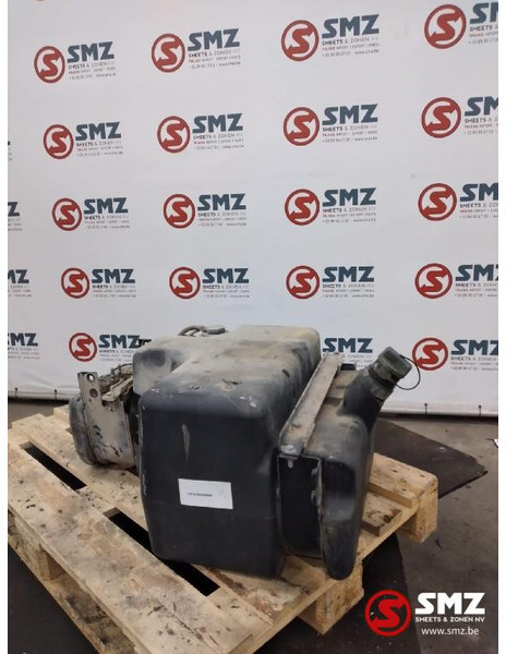 DAF Occ AdBluetank 75L DAF - Fuel processing/ Fuel delivery for Truck: picture 1 DAF Occ AdBluetank 75L DAF - Fuel processing/ Fuel delivery for Truck: picture 1