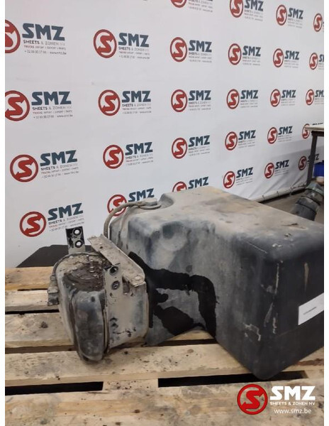 DAF Occ AdBluetank 75L DAF - Fuel processing/ Fuel delivery for Truck: picture 2 DAF Occ AdBluetank 75L DAF - Fuel processing/ Fuel delivery for Truck: picture 2