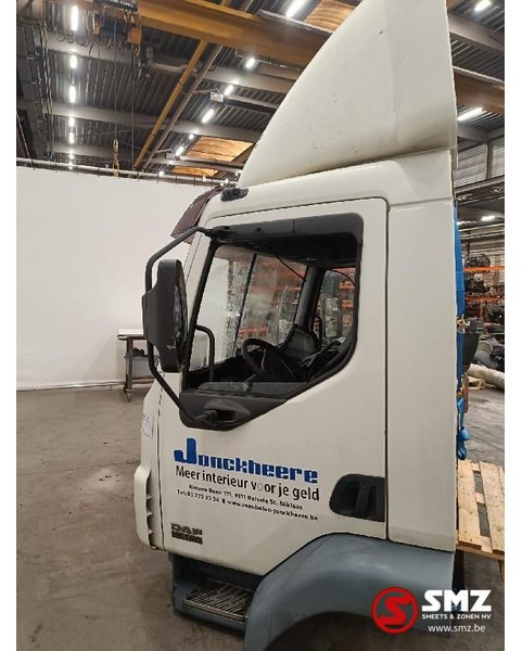 DAF Occ Cabine DAF 55 LF - Cab and interior for Truck: picture 2 DAF Occ Cabine DAF 55 LF - Cab and interior for Truck: picture 2