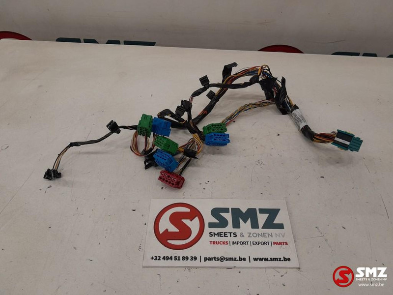 DAF Occ cabinekabelboom DAF - Cables/ Wire harness for Truck: picture 1 DAF Occ cabinekabelboom DAF - Cables/ Wire harness for Truck: picture 1