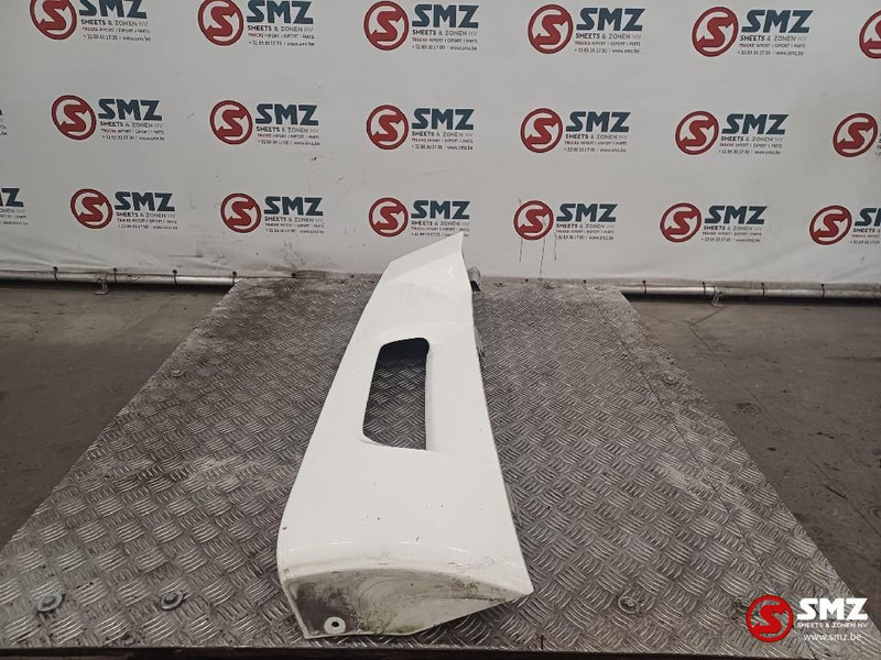 DAF Occ cabinespoiler links DAF - Aerodynamics/ Spoiler for Truck: picture 4 DAF Occ cabinespoiler links DAF - Aerodynamics/ Spoiler for Truck: picture 4