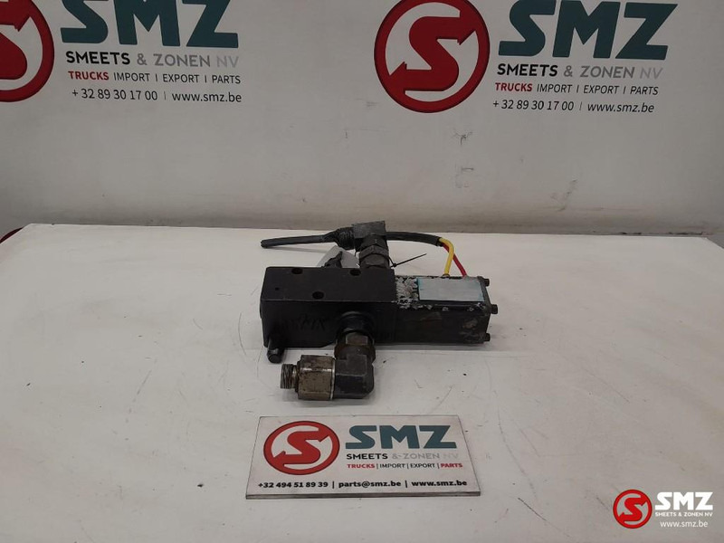HYVA Occ hydraulisch ventiel Hyva - Hydraulic tank for Truck: picture 1 HYVA Occ hydraulisch ventiel Hyva - Hydraulic tank for Truck: picture 1