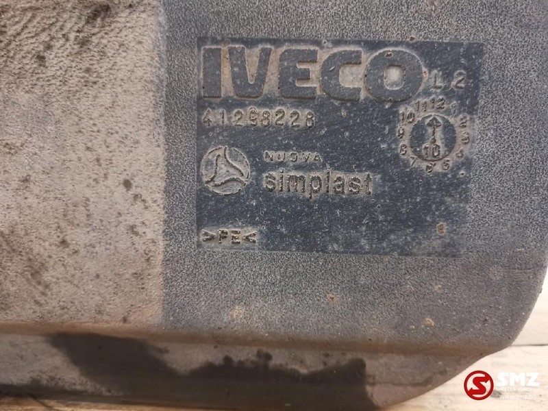 Iveco Occ AdBlue tank 62L Iveco - AdBlue tank for Truck: picture 4 Iveco Occ AdBlue tank 62L Iveco - AdBlue tank for Truck: picture 4