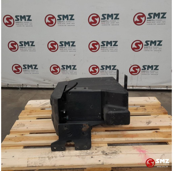 Iveco Occ AdBluetank Euro 6 30L Iveco - Fuel processing/ Fuel delivery for Truck: picture 3 Iveco Occ AdBluetank Euro 6 30L Iveco - Fuel processing/ Fuel delivery for Truck: picture 3