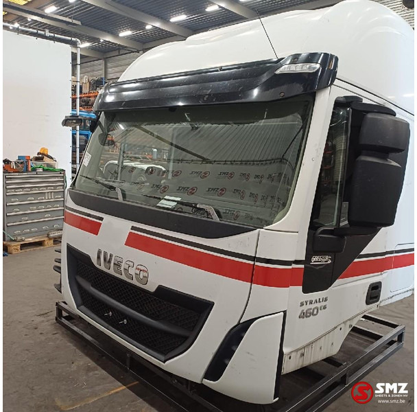 Iveco Occ cabine compleet Stralis Hi-Way Iveco - Cab and interior for Truck: picture 2 Iveco Occ cabine compleet Stralis Hi-Way Iveco - Cab and interior for Truck: picture 2