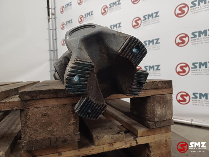 Iveco Occ cardanas STRALIS Iveco - Drive shaft for Truck: picture 2 Iveco Occ cardanas STRALIS Iveco - Drive shaft for Truck: picture 2