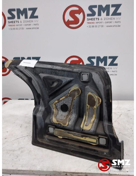 Iveco Occ set steunen cabinespoilers Iveco - Aerodynamics/ Spoiler for Truck: picture 2 Iveco Occ set steunen cabinespoilers Iveco - Aerodynamics/ Spoiler for Truck: picture 2