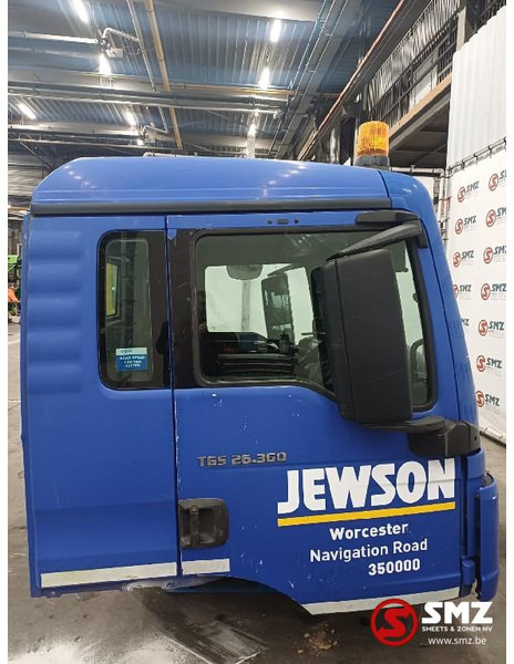 MAN Occ cabine RHD MAN TGS - Cab and interior for Truck: picture 4 MAN Occ cabine RHD MAN TGS - Cab and interior for Truck: picture 4