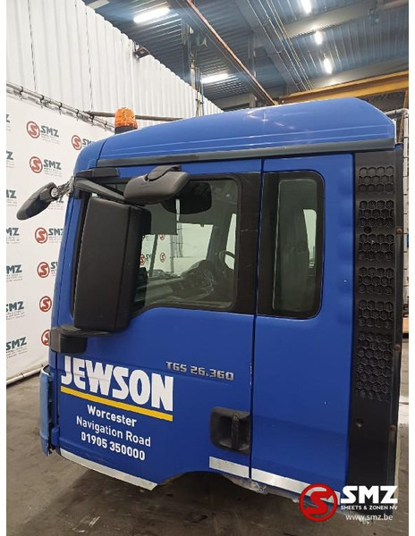 MAN Occ cabine RHD MAN TGS - Cab and interior for Truck: picture 3 MAN Occ cabine RHD MAN TGS - Cab and interior for Truck: picture 3