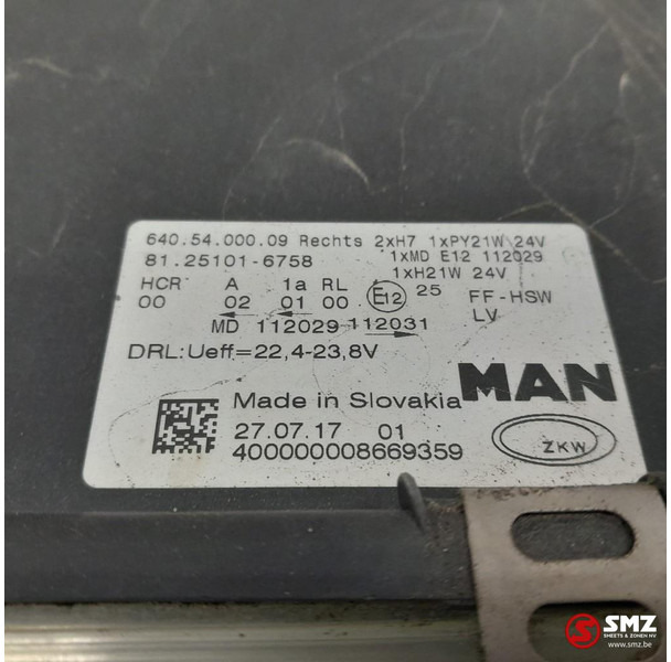 MAN Occ koplamp rechts RHD MAN - Headlight for Truck: picture 3 MAN Occ koplamp rechts RHD MAN - Headlight for Truck: picture 3