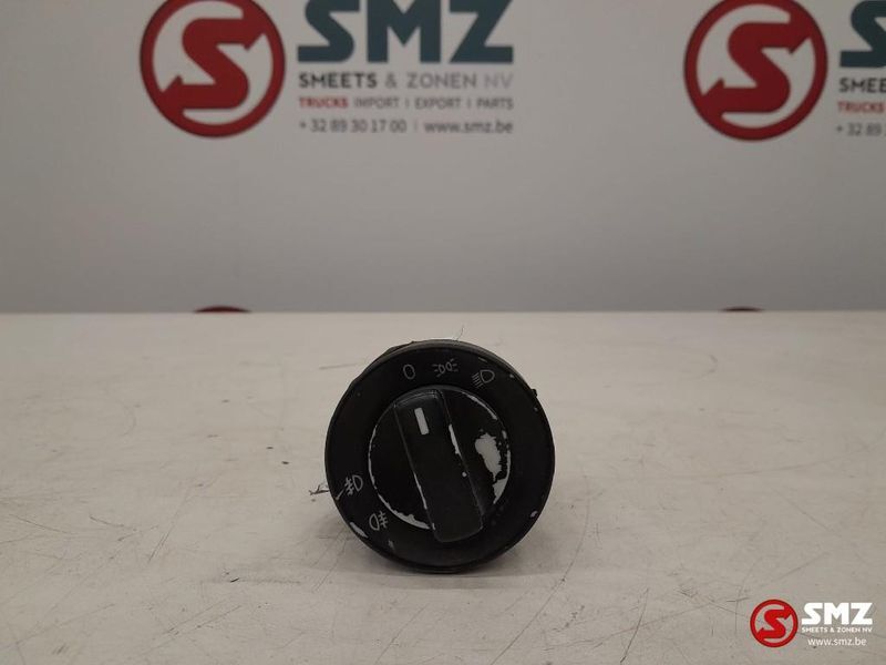 MAN Occ koplampschakelaar MAN TGX 81255056877 - Cab and interior for Truck: picture 2 MAN Occ koplampschakelaar MAN TGX 81255056877 - Cab and interior for Truck: picture 2