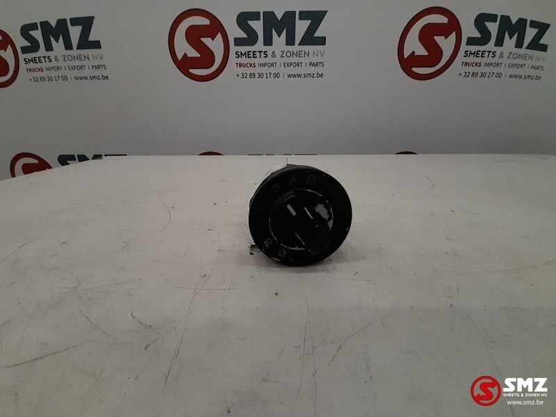 MAN Occ koplampschakelaar MAN TGX 81255056877 - Cab and interior for Truck: picture 1 MAN Occ koplampschakelaar MAN TGX 81255056877 - Cab and interior for Truck: picture 1