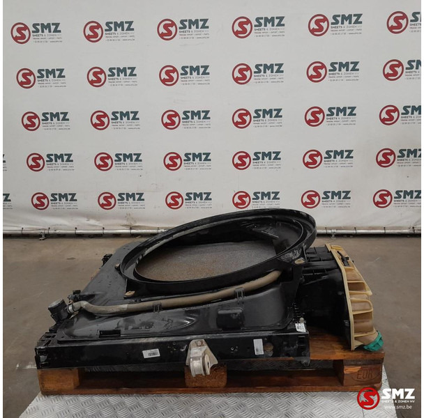 MAN Occ radiator + expansievat MAN - Radiator for Truck: picture 3 MAN Occ radiator + expansievat MAN - Radiator for Truck: picture 3