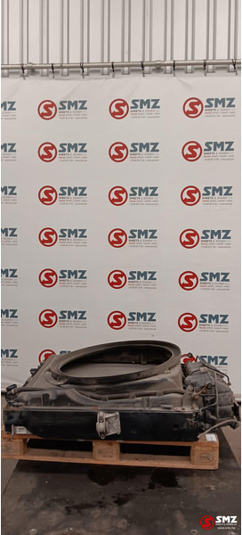 MAN Occ radiators met expansievat MAN - Radiator for Truck: picture 2 MAN Occ radiators met expansievat MAN - Radiator for Truck: picture 2