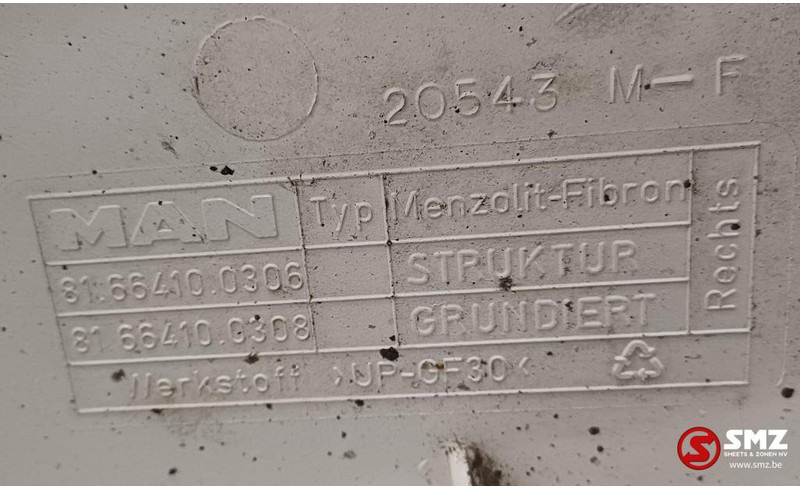Body and exterior for Truck MAN Occ spatbord vooraan rechts MAN: picture 6
