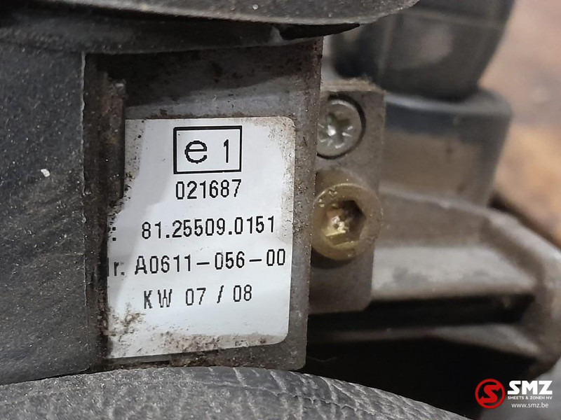 MAN Occ stuurwiel + stuurkolom + stuurkolomschakelaars - Steering for Truck: picture 5 MAN Occ stuurwiel + stuurkolom + stuurkolomschakelaars - Steering for Truck: picture 5