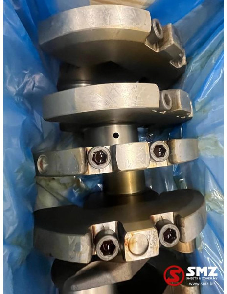 Mercedes-Benz Krukas Mercedes V10 OM403, OM423, OM443 / A / LA - Crankshaft for Truck: picture 3 Mercedes-Benz Krukas Mercedes V10 OM403, OM423, OM443 / A / LA - Crankshaft for Truck: picture 3