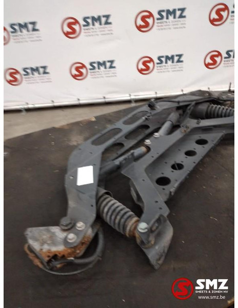 Mercedes-Benz Occ cabineophanging met slot Mercedes - Cab suspension for Truck: picture 3 Mercedes-Benz Occ cabineophanging met slot Mercedes - Cab suspension for Truck: picture 3
