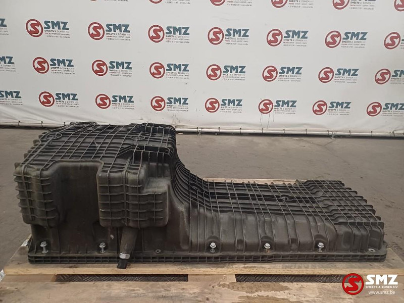 Mercedes-Benz Occ carterpan OM471 Mercedes - Crankcase for Truck: picture 2 Mercedes-Benz Occ carterpan OM471 Mercedes - Crankcase for Truck: picture 2