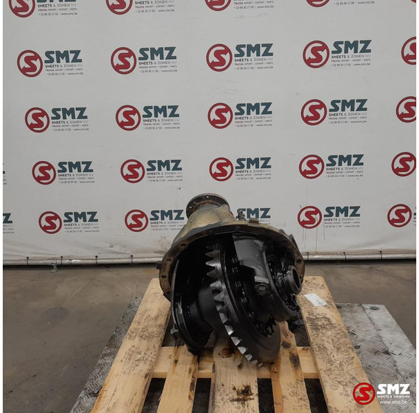 Mercedes-Benz Occ differentiëel HL6/3DC L.S 13 i=2,846 Mercedes - Differential gear for Truck: picture 3 Mercedes-Benz Occ differentiëel HL6/3DC L.S 13 i=2,846 Mercedes - Differential gear for Truck: picture 3