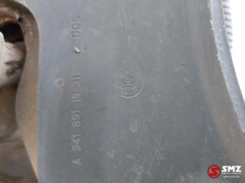 Mercedes-Benz Occ dwarsligger,schokdempers cabinevering achter - Cab suspension for Truck: picture 3 Mercedes-Benz Occ dwarsligger,schokdempers cabinevering achter - Cab suspension for Truck: picture 3