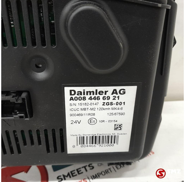 Mercedes-Benz Occ instrumentenpaneel Mercedes - Dashboard for Truck: picture 3 Mercedes-Benz Occ instrumentenpaneel Mercedes - Dashboard for Truck: picture 3